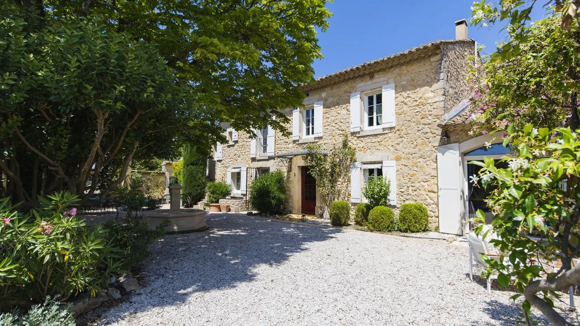 Chambre D'Hotes - B&B - Fleur De Coton Chez Manon En Luberon Lagnes